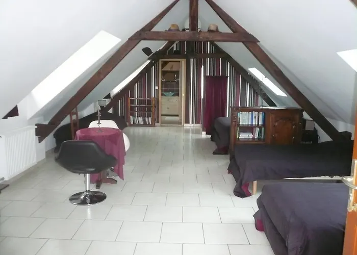 לינה וארוחת בוקר Haute Perche *