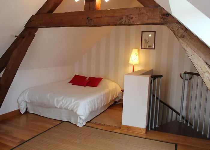 לינה וארוחת בוקר Haute Perche *