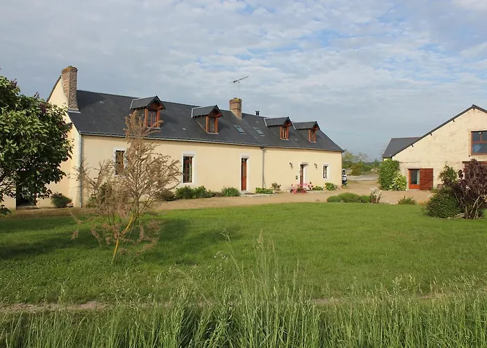 לינה וארוחת בוקר Haute Perche *