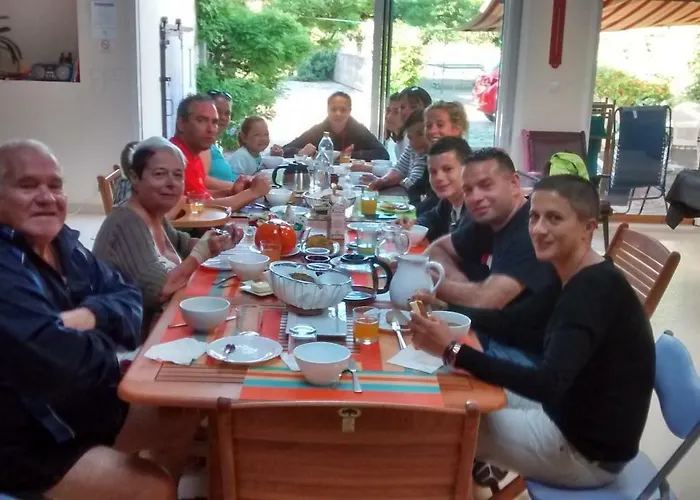 לינה וארוחת בוקר Haute Perche